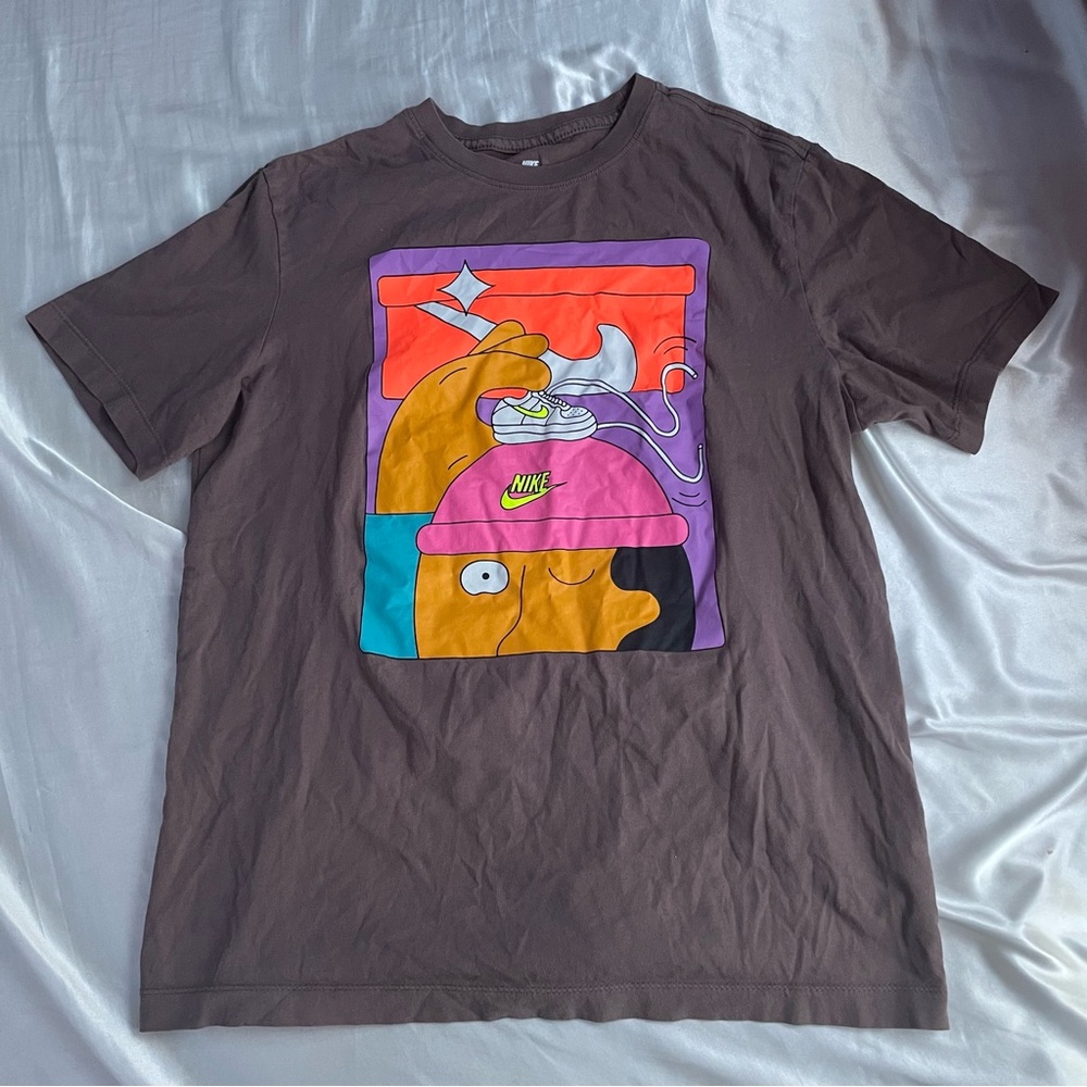 Nike Brown Short Sleeve Graphic Tee